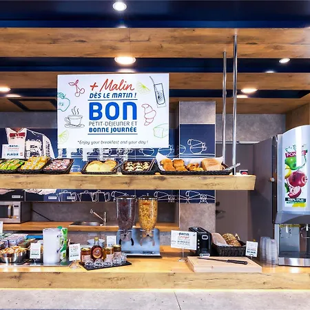 Отель Ibis Budget Orly Рюнжи