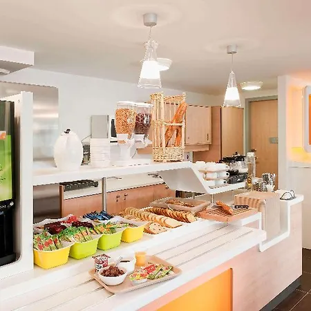 Hotel Ibis Budget Orly 2*